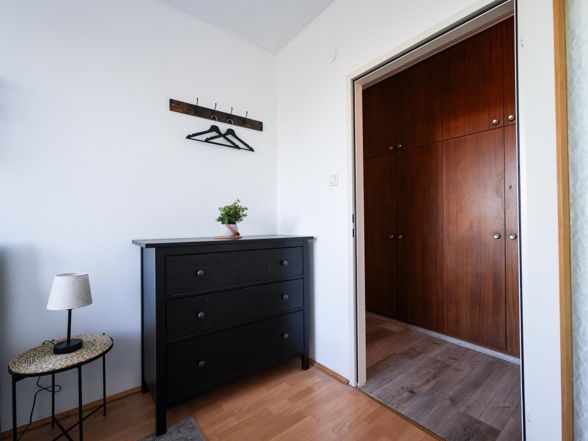 Spacious With View & Free Parking